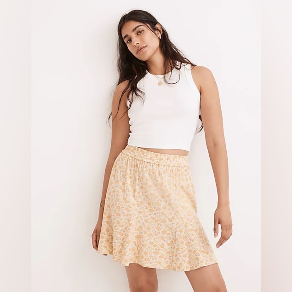Madewell yellow floral pull on swing mini skirt in piccola unlined skirt medium